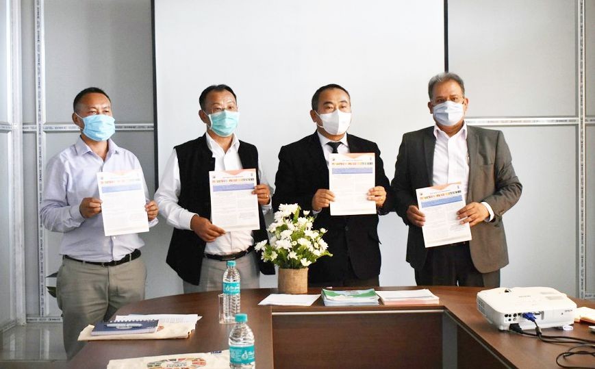 Minister Neiba Kronu with others during the launching of the first issue of Sustainable Development Goals spectrum newsletter in Kohima on September 29. (DIPR Photo)